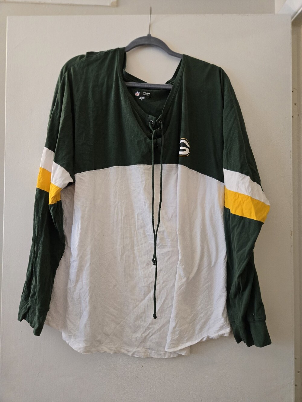 Lace-Up Long Sleeve Greenbay Packers Tee